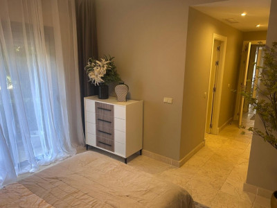 Appartement rez de chaussée à vendre à Benatalaya, Estepona