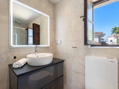 Maison de Ville à vendre à El Naranjal, Nueva Andalucia