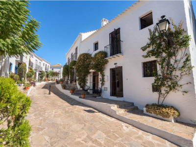 Maison de Ville à vendre à El Naranjal, Nueva Andalucia