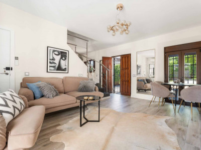 Maison de Ville à vendre à El Naranjal, Nueva Andalucia