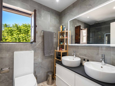 Maison de Ville à vendre à El Naranjal, Nueva Andalucia