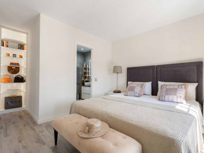 Maison de Ville à vendre à El Naranjal, Nueva Andalucia