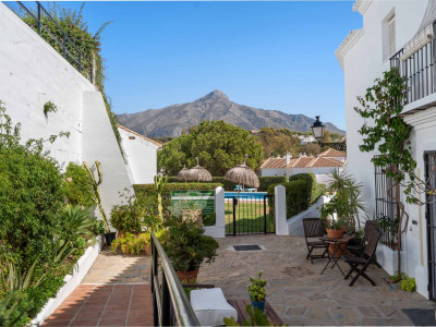 Maison de Ville à vendre à El Naranjal, Nueva Andalucia