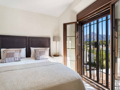 Maison de Ville à vendre à El Naranjal, Nueva Andalucia