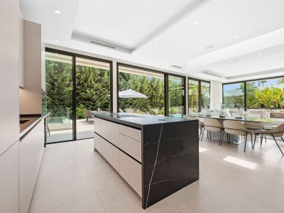 Villa à vendre à La Cerquilla, Nueva Andalucia