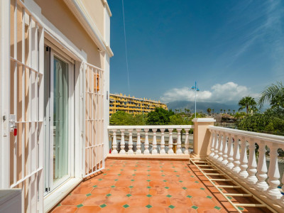 Town House for sale in San Pedro Playa, San Pedro de Alcantara