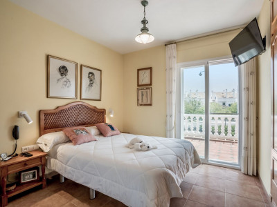 Town House for sale in San Pedro Playa, San Pedro de Alcantara