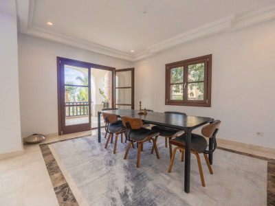Villa for sale in La Capellania, Marbella Golden Mile