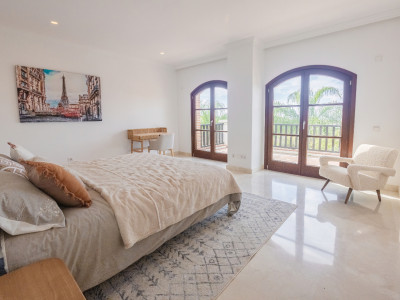 Villa for sale in La Capellania, Marbella Golden Mile