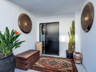 Villa zum Verkauf in Nueva Andalucia