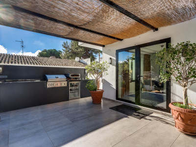 Villa zum Verkauf in Nueva Andalucia