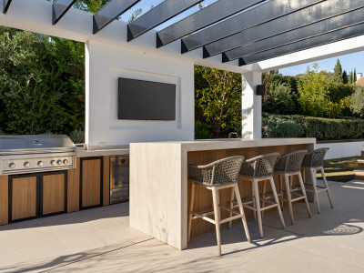 Villa à vendre à Los Naranjos Golf, Nueva Andalucia