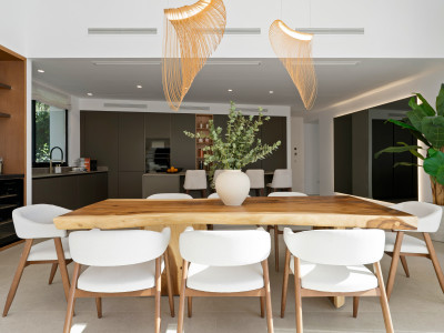 Villa à vendre à Los Naranjos Golf, Nueva Andalucia