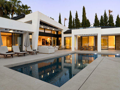 Villa à vendre à Los Naranjos Golf, Nueva Andalucia