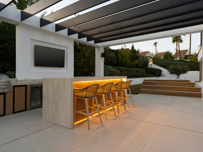 Villa à vendre à Los Naranjos Golf, Nueva Andalucia