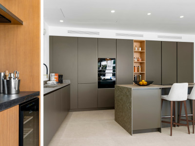 Villa à vendre à Los Naranjos Golf, Nueva Andalucia