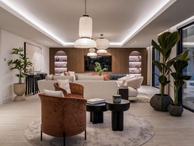 Villa zum Verkauf in El Rosario, Marbella Ost