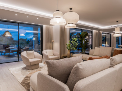 Villa zum Verkauf in El Rosario, Marbella Ost