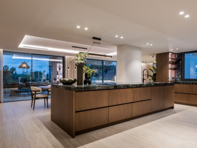 Villa zum Verkauf in El Rosario, Marbella Ost