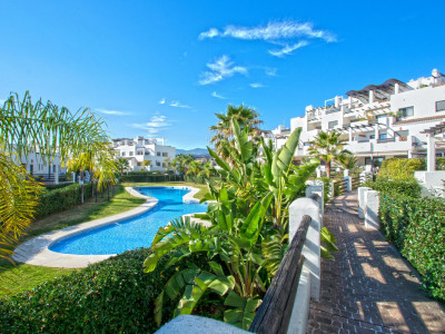 Ático en venta en Selwo, Estepona