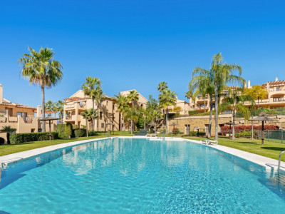 Apartamento en venta en Hacienda del Señorio de Cifuentes, Benahavis