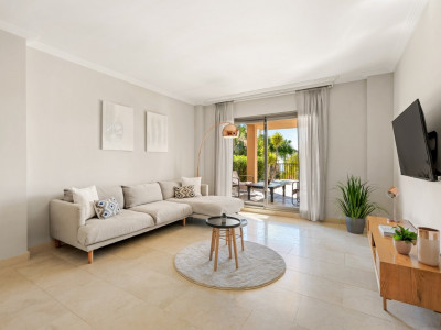 Apartamento en venta en Hacienda del Señorio de Cifuentes, Benahavis