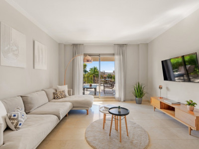 Apartamento en venta en Hacienda del Señorio de Cifuentes, Benahavis