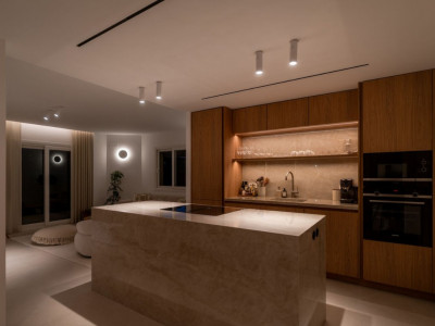Zweistöckiges Penthouse zum Verkauf in La Quinta Hills, Benahavis