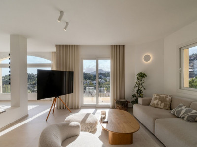 Zweistöckiges Penthouse zum Verkauf in La Quinta Hills, Benahavis