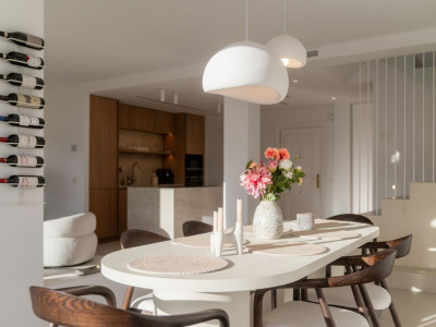 Zweistöckiges Penthouse zum Verkauf in La Quinta Hills, Benahavis