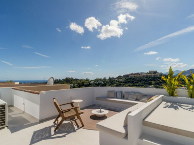 Zweistöckiges Penthouse zum Verkauf in La Quinta Hills, Benahavis