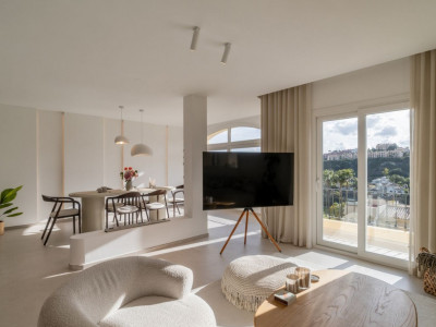 Zweistöckiges Penthouse zum Verkauf in La Quinta Hills, Benahavis