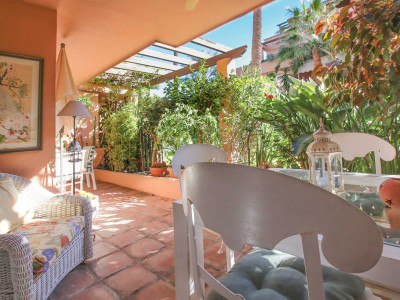 Erdgeschosswohnung zum Verkauf in Marbella Club, Marbella Goldene Meile