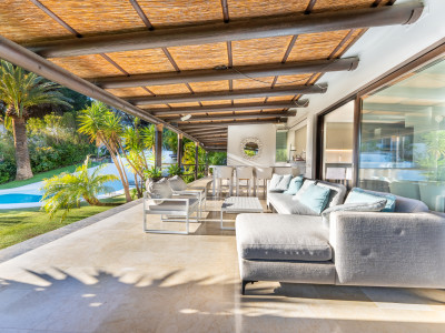 Villa en venta en Las Brisas, Nueva Andalucia