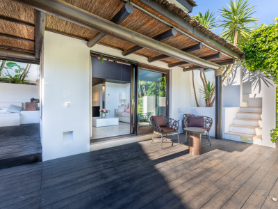Villa en venta en Las Brisas, Nueva Andalucia