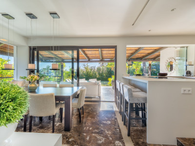 Villa en venta en Las Brisas, Nueva Andalucia