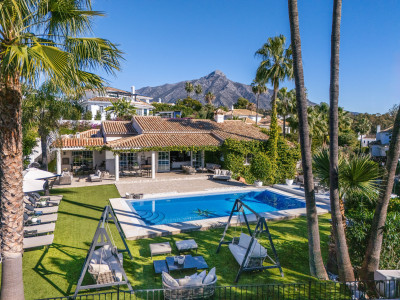 Villa en venta en Nueva Andalucia