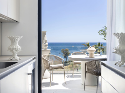 Apartment for sale in Guadalobon, Estepona