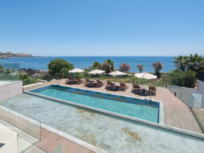 Apartment for sale in Guadalobon, Estepona