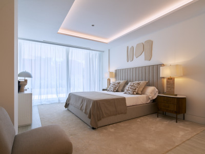 Apartment for sale in Guadalobon, Estepona