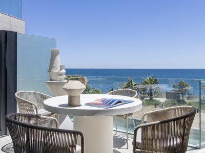 Apartment for sale in Guadalobon, Estepona