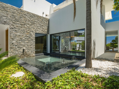 Villa for sale in Las Lomas del Marbella Club, Marbella Golden Mile