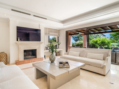 Adosado en venta en Cascada de Camojan, Marbella Golden Mile