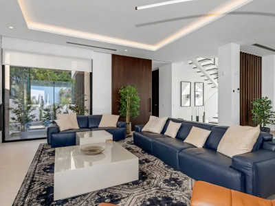 Villa en venta en Marbella Golden Mile