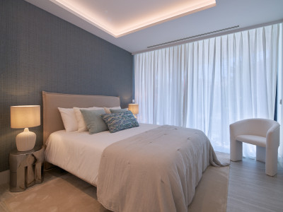 Apartamento en venta en Guadalobon, Estepona