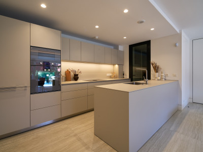 Apartamento en venta en Guadalobon, Estepona
