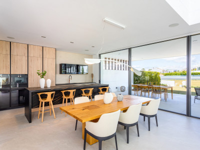 Villa zum Verkauf in Marbella Goldene Meile