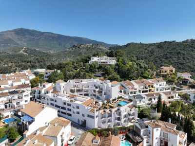 Apartamento en venta en Benahavis Centro, Benahavis