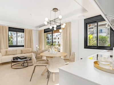 Apartamento en venta en Nueva Andalucia