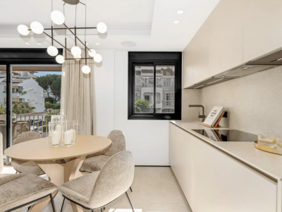 Apartamento en venta en Nueva Andalucia